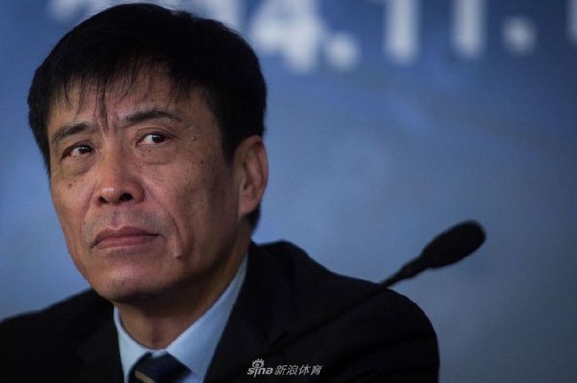 你这份垃圾饺子我就吃了一个还都吐了。